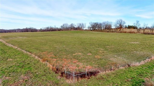 33000 E 331st Street, Garden City, MO 64747