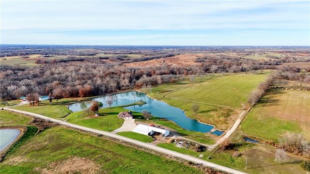 33000 E 331st Street, Garden City, MO 64747