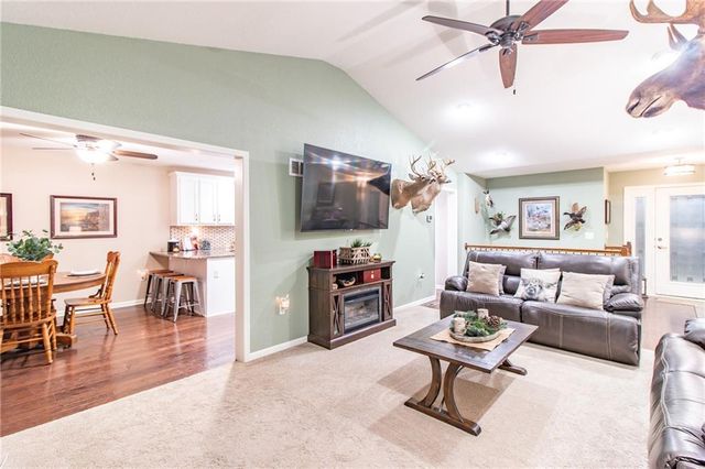 33000 E 331st Street, Garden City, MO 64747