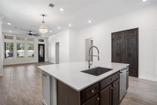 3311 Bellwick Chase Lane, Porter, TX 77365