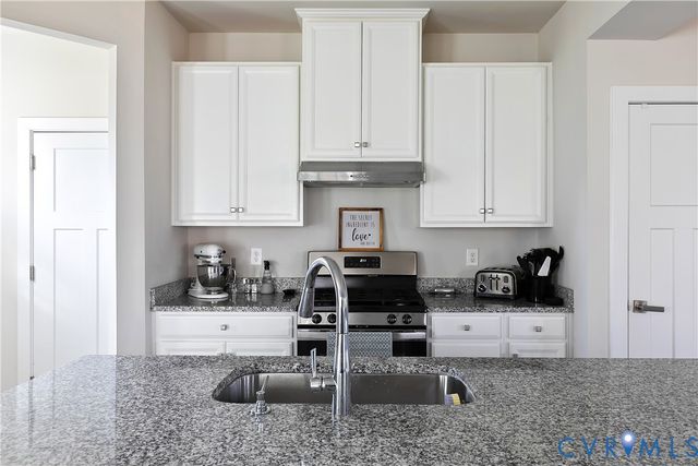 8731 Nakoda Ter, Chesterfield, VA 23237