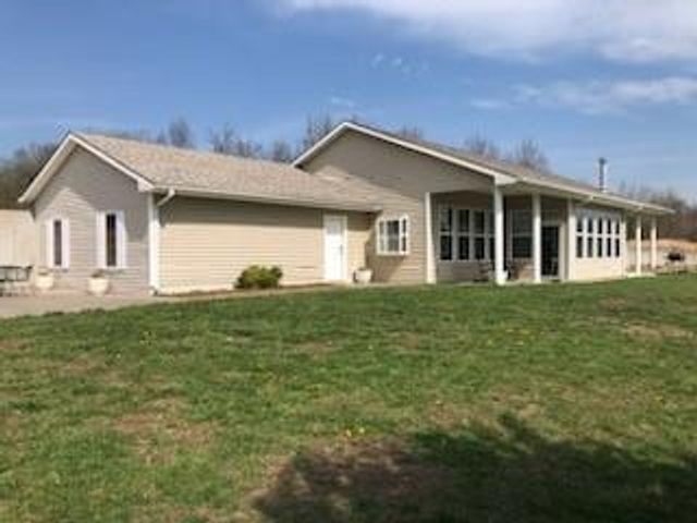 1171 NW 250th Road, Holden, MO 64040