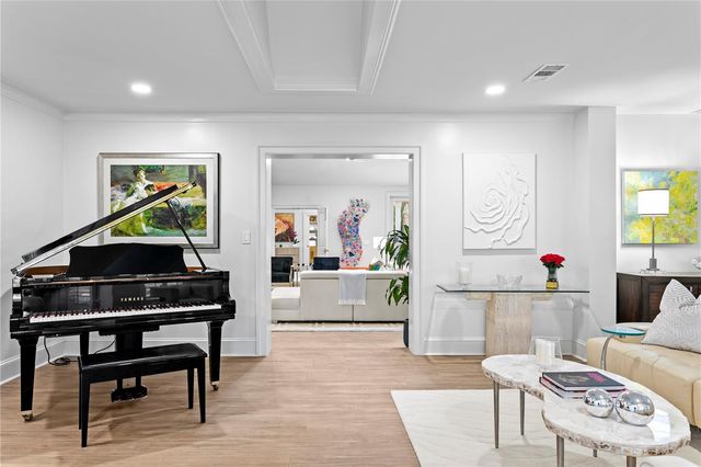 111 ESTADO WAY NE, St Petersburg, FL 33704