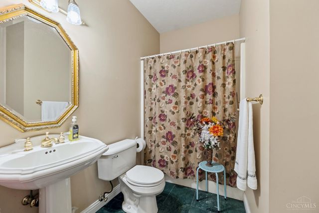 4613 Rosedale, Middletown, OH 45042