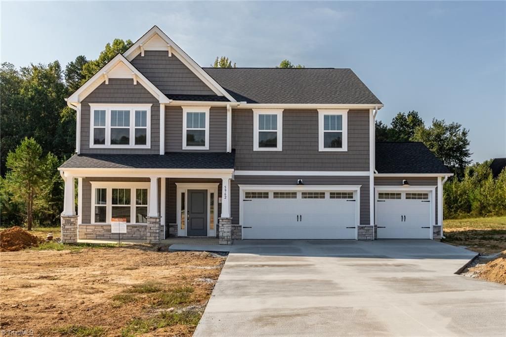 5962 Holder Road 1011, Clemmons, NC 27012