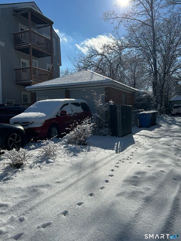 57 Love Lane, Hartford, CT 06112