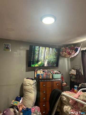 57 Love Lane, Hartford, CT 06112