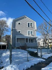 57 Love Lane, Hartford, CT 06112