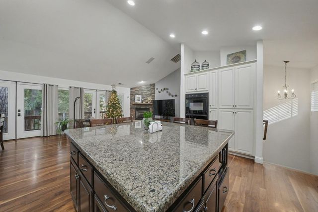 26291 Golf Links Dr, Pioneer, CA 95666