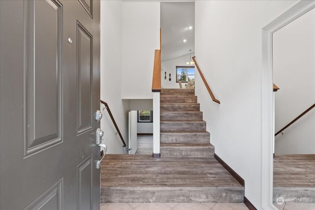 24713 Old Owen Rd, Monroe, WA 98272