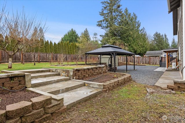 24713 Old Owen Rd, Monroe, WA 98272