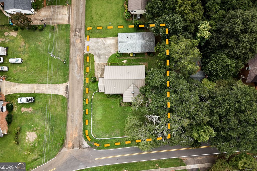 382 Elizabeth Street, Commerce, GA 30529 — photo 2