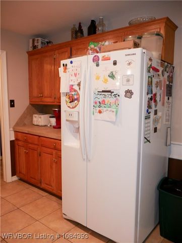 1702 Nixon Road, Lavaca, AR 72941