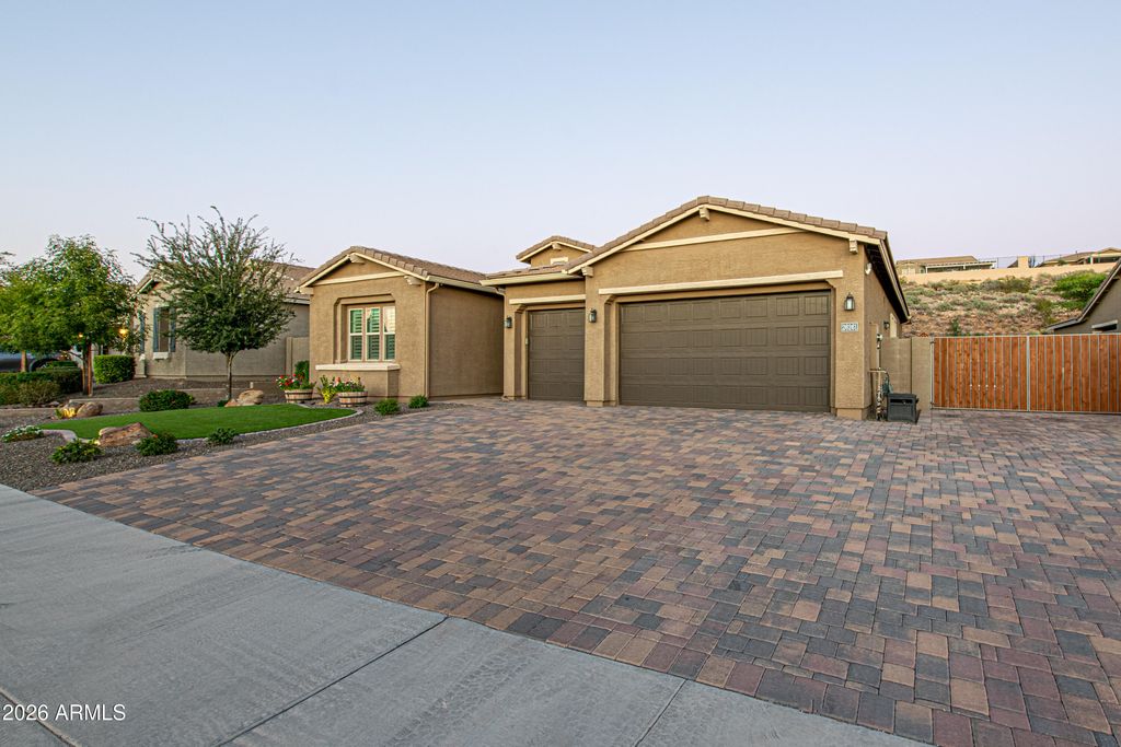 26261 N 106TH Drive, Peoria, AZ 85383 — photo 3