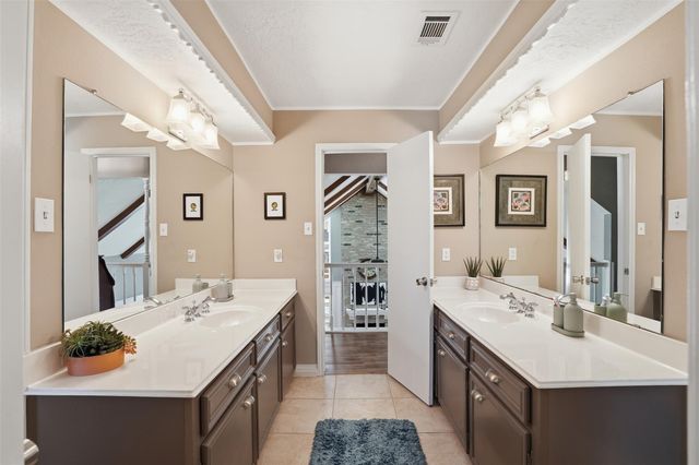 3207 Candleknoll Drive, Spring, TX 77388