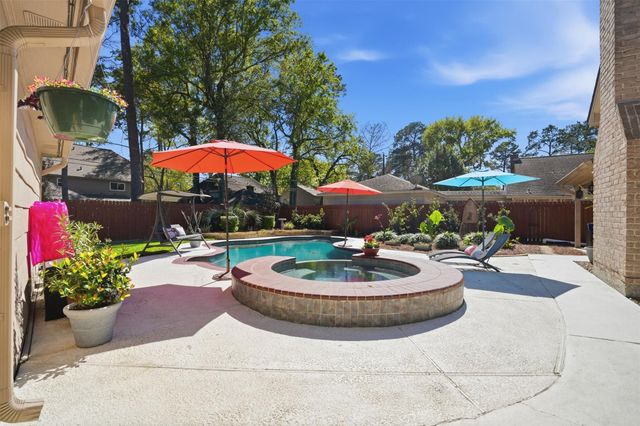 3207 Candleknoll Drive, Spring, TX 77388