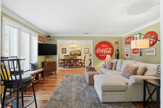 3207 Candleknoll Drive, Spring, TX 77388