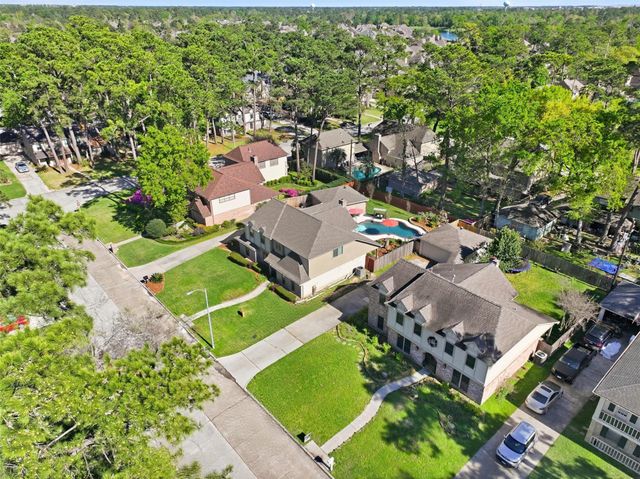 3207 Candleknoll Drive, Spring, TX 77388