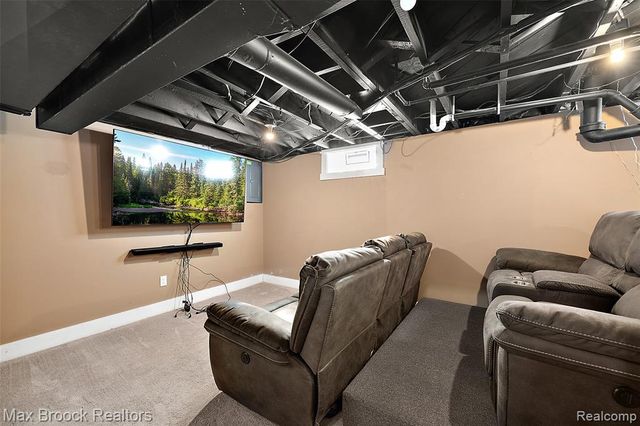 1406 E Lincoln Avenue, Royal Oak, MI 48067