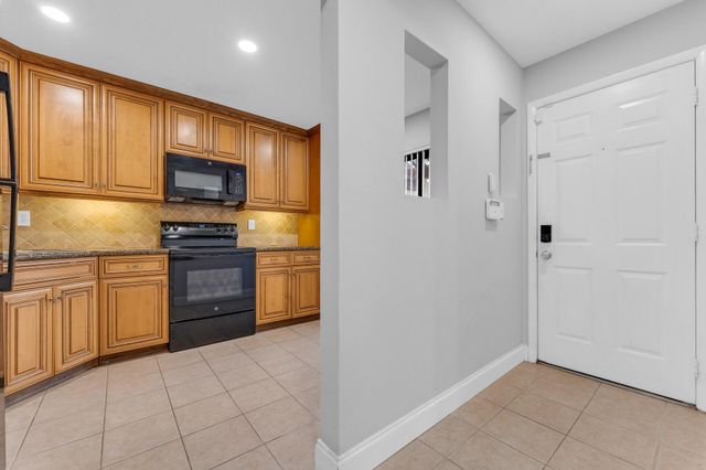 4314 Carambola Circle N, Coconut Creek, FL 33066