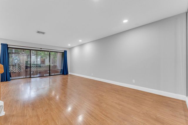 4314 Carambola Circle N, Coconut Creek, FL 33066