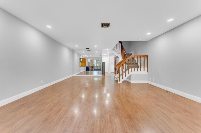 4314 Carambola Circle N, Coconut Creek, FL 33066