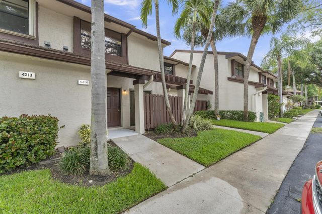 4314 Carambola Circle N, Coconut Creek, FL 33066