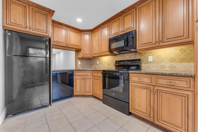 4314 Carambola Circle N, Coconut Creek, FL 33066