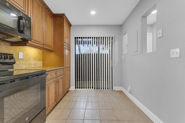 4314 Carambola Circle N, Coconut Creek, FL 33066