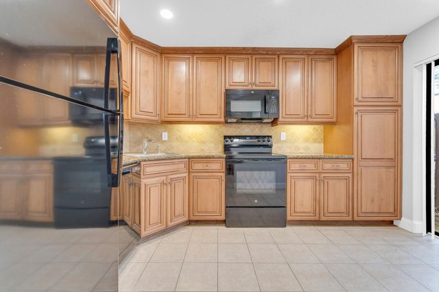 4314 Carambola Circle N, Coconut Creek, FL 33066