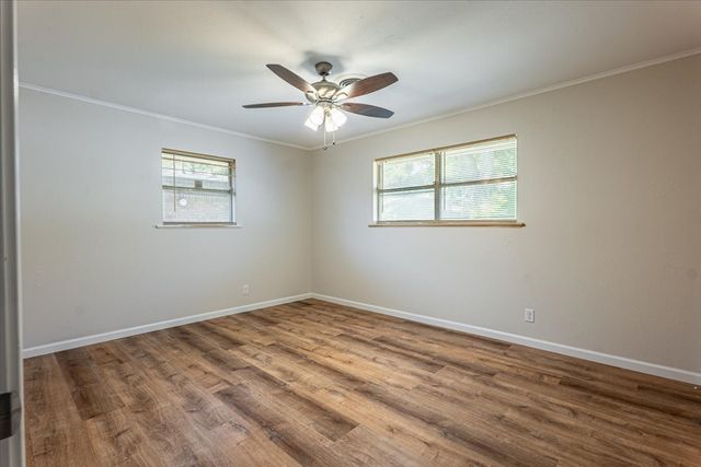 1762 N McCart Street, Stephenville, TX 76401