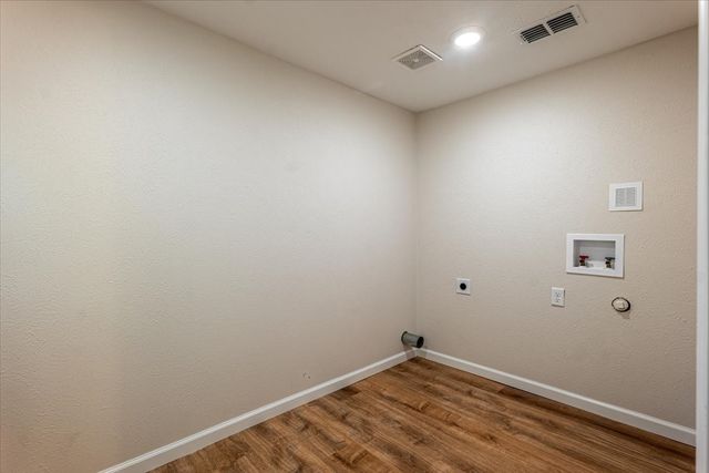 1762 N McCart Street, Stephenville, TX 76401
