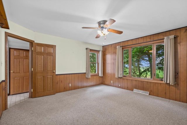 6544 Mohawk ROAD, Allenton, WI 53002