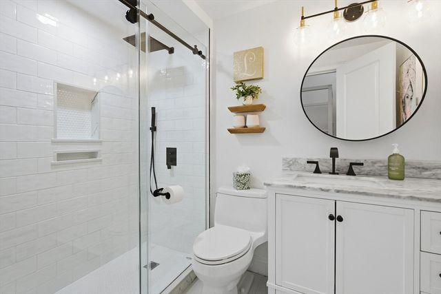 20 Mount Joy Drive, Tewksbury, MA 01876