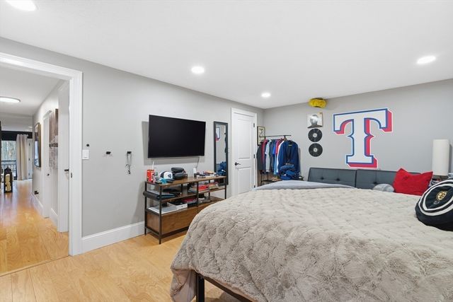 20 Mount Joy Drive, Tewksbury, MA 01876