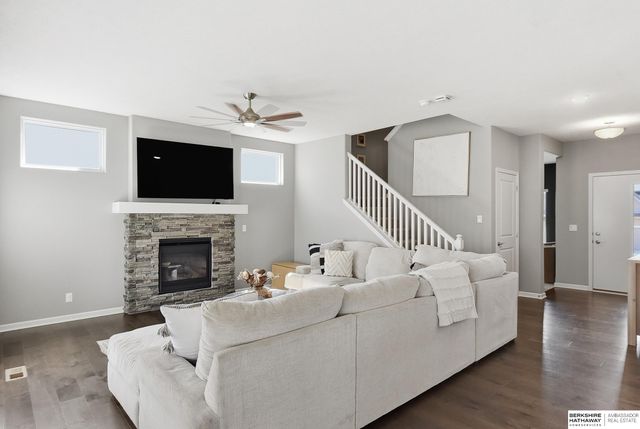 4605 S 193rd Street, Omaha, NE 68135