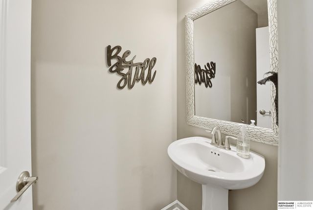 4605 S 193rd Street, Omaha, NE 68135