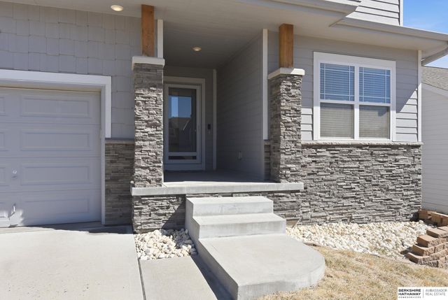 4605 S 193rd Street, Omaha, NE 68135