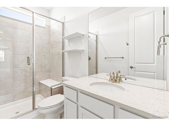 22441 E Narrowleaf Cir, Aurora, CO 80016