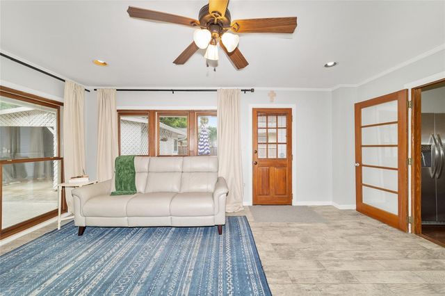 505 SE SANCHEZ AVENUE, Ocala, FL 34471
