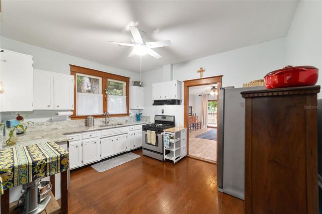 505 SE SANCHEZ AVENUE, Ocala, FL 34471