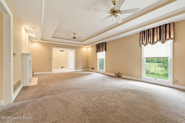 4100 Kirby Ln, Jeffersontown, KY 40299