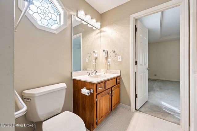 4100 Kirby Ln, Jeffersontown, KY 40299