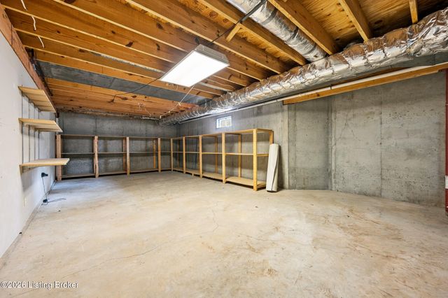 4100 Kirby Ln, Jeffersontown, KY 40299