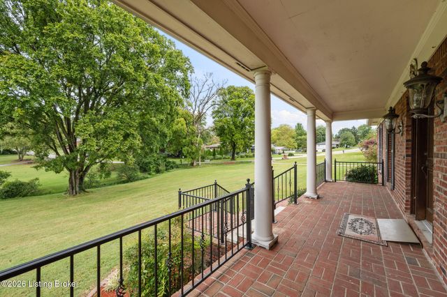 4100 Kirby Ln, Jeffersontown, KY 40299
