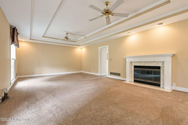 4100 Kirby Ln, Jeffersontown, KY 40299