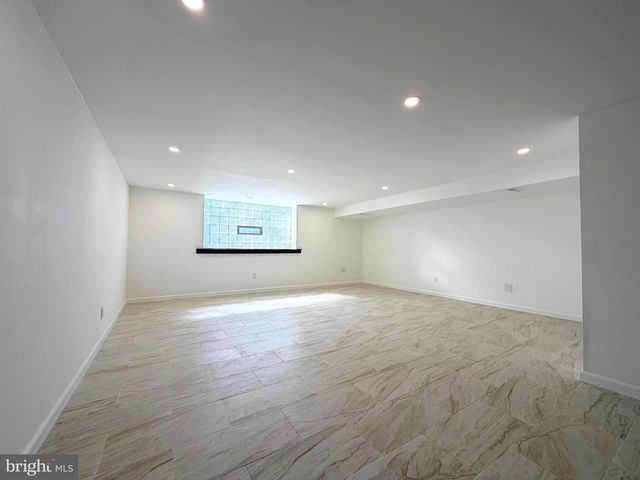 601 COLEBROOK RD, Philadelphia, PA 19115