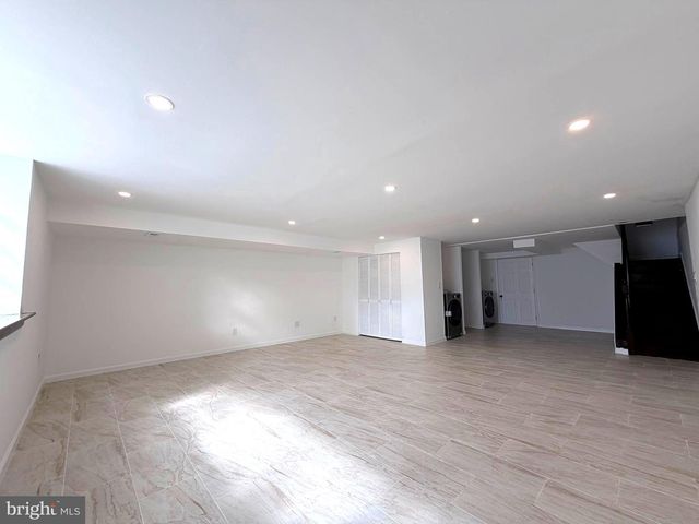 601 COLEBROOK RD, Philadelphia, PA 19115