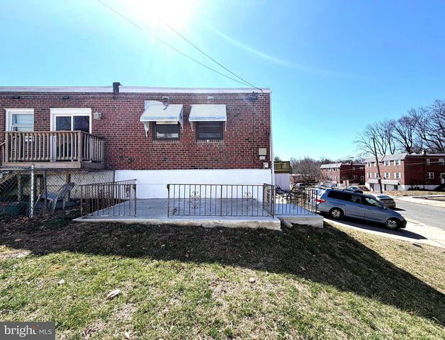 601 COLEBROOK RD, Philadelphia, PA 19115