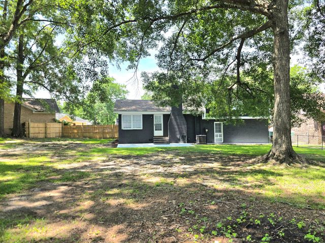 5 Apple Circle, Goose Creek, SC 29445